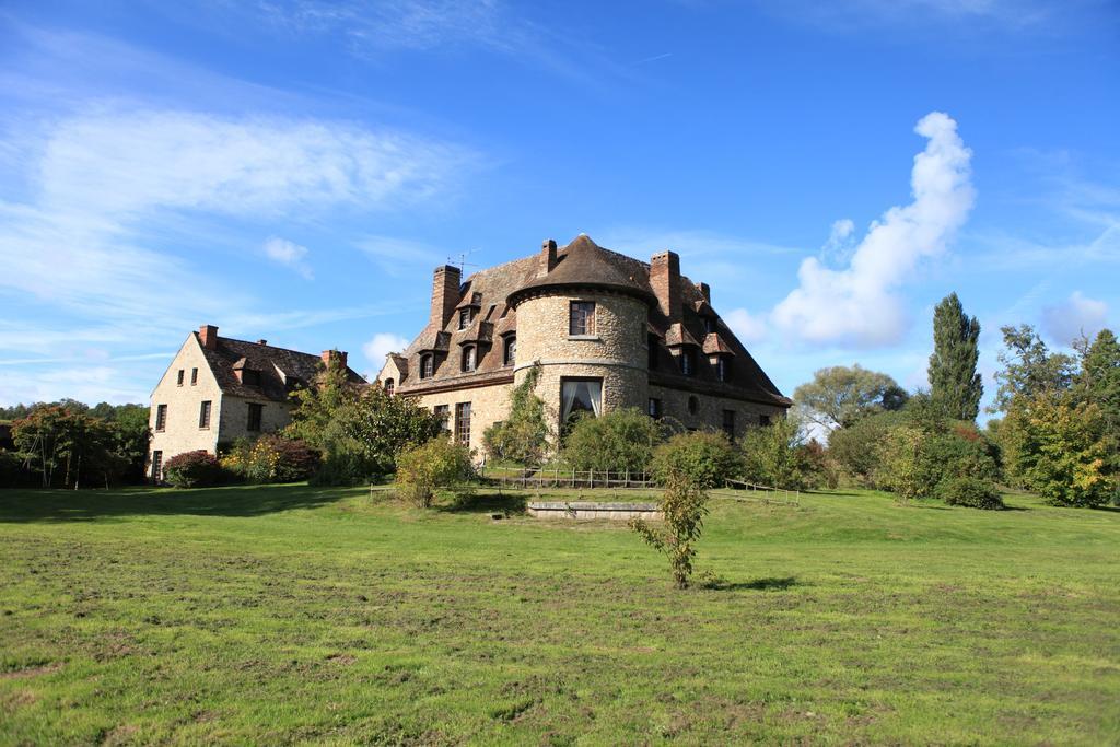 Le Logis D'Arniere Saint Cyr-sous-Dourdan Exterior foto